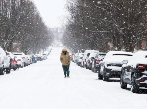 Megatempestade nos EUA deixa 230 mil sem energia e afeta 180 milhões de pessoas