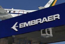 Embraer firma parceria com grupo indiano Adani para fabricar aeronaves na Índia