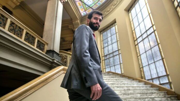 Como a Justiça lida em casos com adolescentes, como o do cão Orelha?