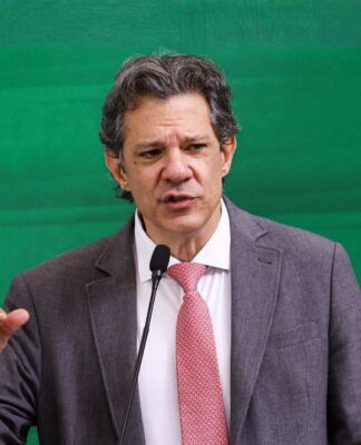 Haddad comemora sinalização de corte na Selic e diz que Galípolo herdou “abacaxi” no BC