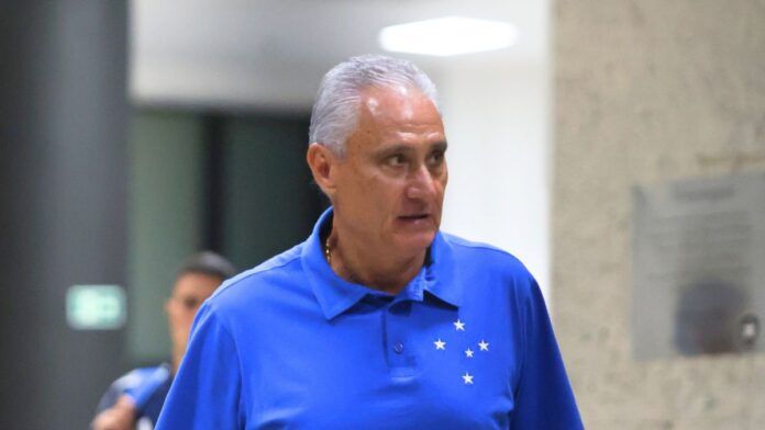 Após goleada, Tite admite falha de planejamento: “Podia ter jogado mais com titulares”