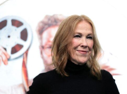 Catherine O’Hara, atriz de “Esqueceram de Mim” e “Schitt’s Creek”, morre aos 71 anos