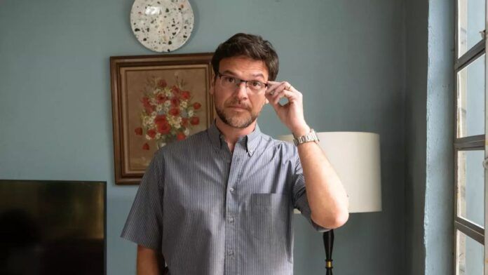 Emílio Dantas compra video game na internet, mas recebe garrafão de azeite