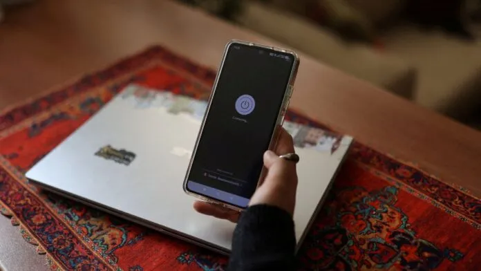 Irã faz campanha de intimidação e detenções em massa após reprimir protestos