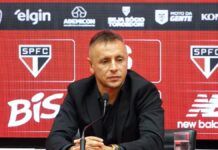 Rafinha é apresentado e rebate fala de Crespo: “São Paulo não entra para fazer 45 pontos”