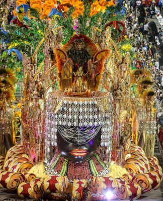 Samba-enredo da Mocidade Alegre celebra Léa Garcia no carnaval de 2026