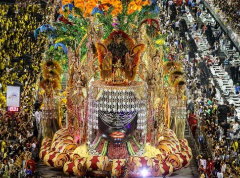 Samba-enredo da Mocidade Alegre celebra Léa Garcia no carnaval de 2026