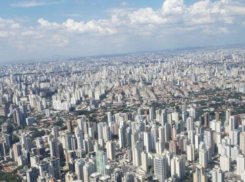 IPTU: como funciona a tributação para imóveis comerciais?