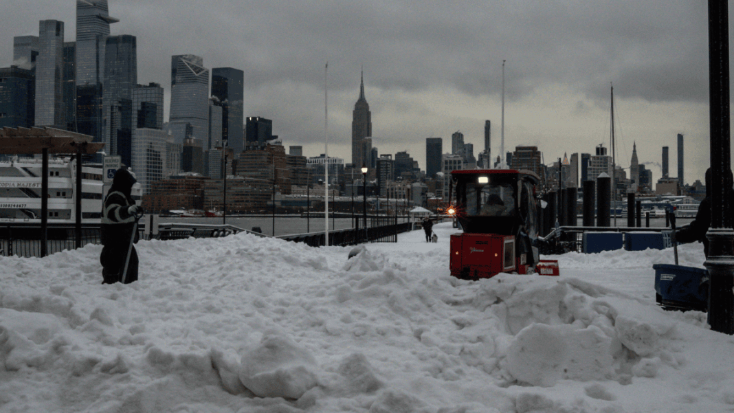 Neve no The Empire State Building