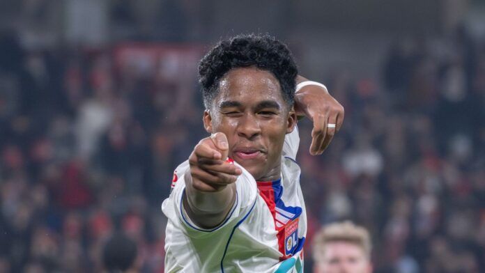 Cláusula permite Real Madrid encerrar empréstimo de Endrick no Lyon até 20 de janeiro