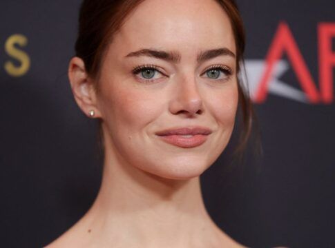 Emma Stone se torna mulher mais jovem com 7 indicações ao Oscar