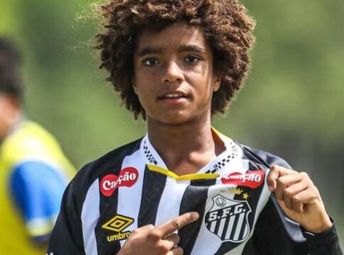 Santos corre e evita saída precoce de ‘jóia da base’