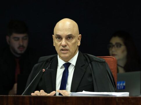 Rumble e Trump Media pedem autorização para notificar Moraes por e-mail nos EUA