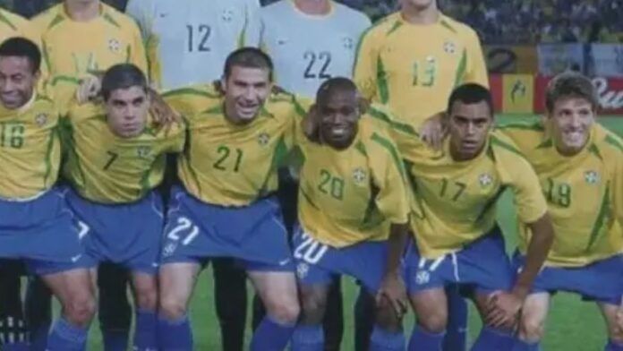 Conheça a carreira do pentacampeão Edilson “Capetinha”, participante do BBB