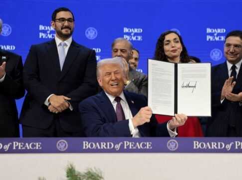 Quase metade dos 26 países do “Conselho da Paz” de Trump são autoritários