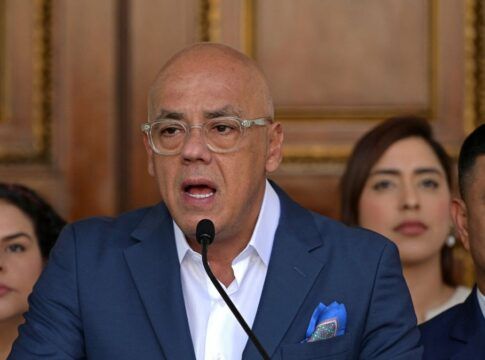 Venezuela anuncia libertação de presos políticos após captura de Maduro