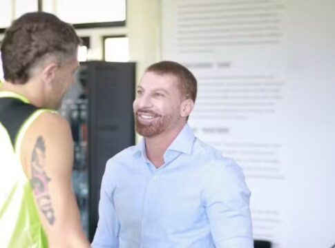 Vasco avança em negociação para venda da SAF com filho do proprietário da Crefisa