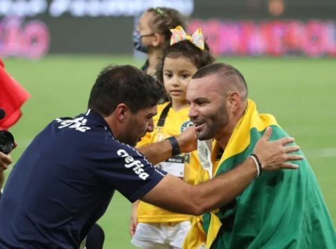 Palmeiras oficializa saída de Weverton após oito temporadas no clube