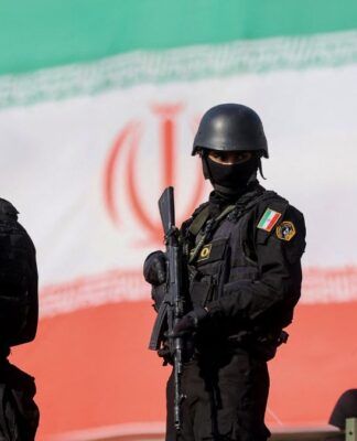 Cerca de 2 mil pessoas morreram em protestos, diz autoridade iraniana