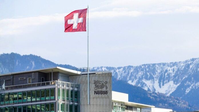 CEO da Nestlé pede desculpas pelo recall de fórmulas infantis