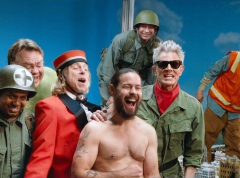 Novo filme de Jackass chega aos cinemas em junho de 2026