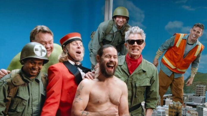 Novo filme de Jackass chega aos cinemas em junho de 2026