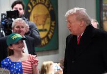 (Foto: Kevin Lamarque/Reuters)