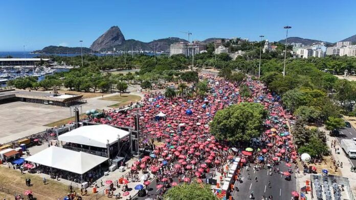 Rio registra 803 blocos inscritos para Carnaval 2026, aumento de 17%