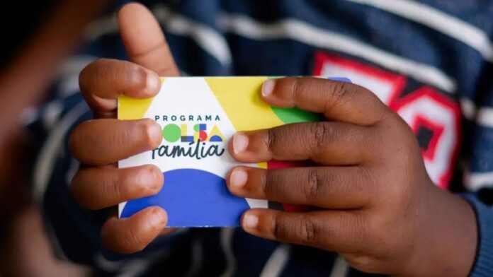 Bolsa Família 2026 começa pagamentos de janeiro nesta segunda