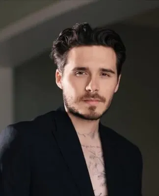 Brooklyn Beckham rompe com David e Victoria e denuncia sabotagem em seu casamento