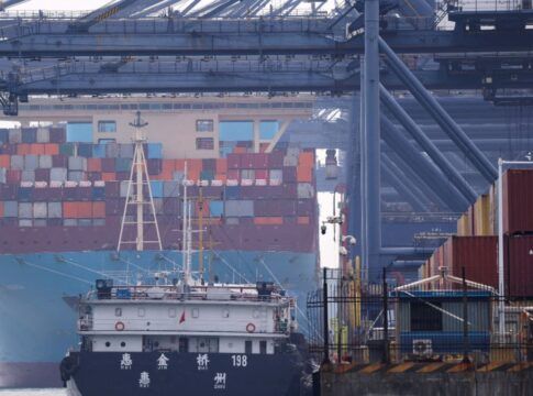 Comércio entre Brasil e China cresce 8,2% e atinge recorde de US$ 171 bilhões em 2025