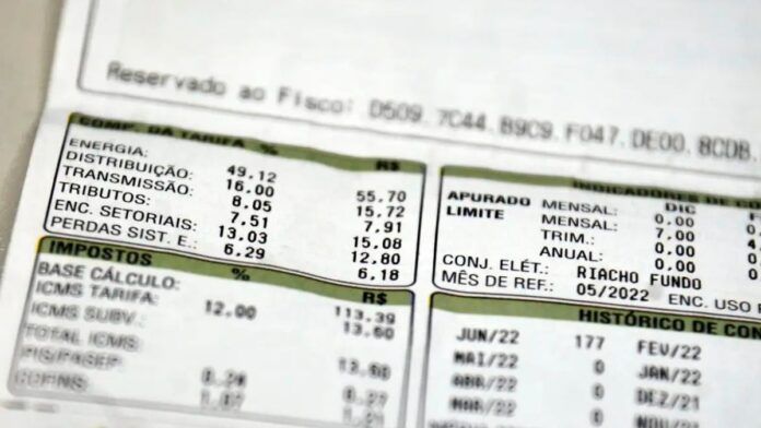 Fevereiro seguirá com bandeira tarifária verde na conta de luz