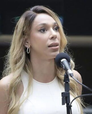 Erika Hilton denuncia IA do X por gerar imagens eróticas não autorizadas