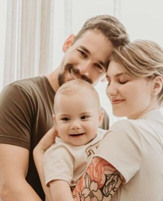 Carta de Isabel Veloso ao filho volta a repercutir após morte da influencer de 19 anos