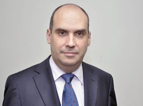 “Estados-membros da Otan teriam que defender a Dinamarca”, analisa Furriela