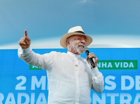 Presidente da República, Luiz Inácio Lula da Silva, durante cerimônia de celebração da contratação de 2 milhões de moradias no “Minha Casa, Minha Vida” e entrega de 1.337 moradias em Maceió
