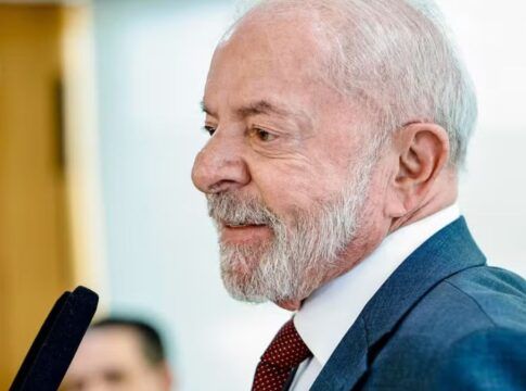 Lula apresenta evolução satisfatória após cirurgia de catarata no olho esquerdo