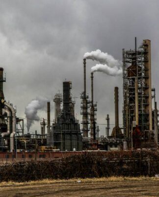 Uma refinaria de petróleo