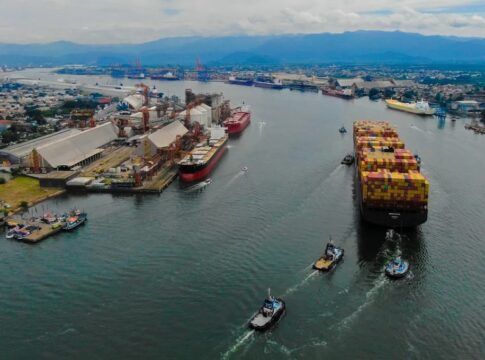 Imagem aérea do Porto de Santos