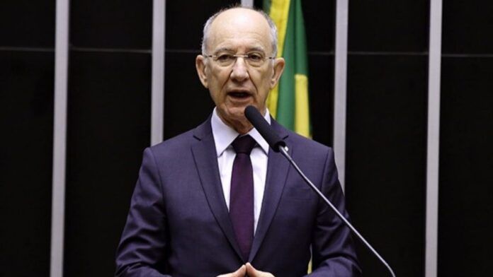 Rui Falcão sobre operação contra Master: “O mercado financeiro deve ser regulado”