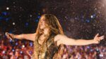 Shakira bate recorde de bilheteria entre artistas hispânicos com turnê mundial