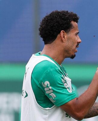 Palmeiras deve contar com retorno de titular contra o Vitória