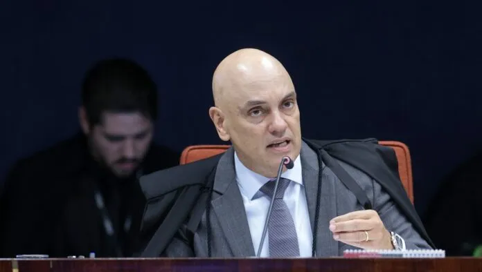 O ministro Alexandre de Moraes profere seu voto no julgamento da Ação Penal 2694 -Núcleo 4