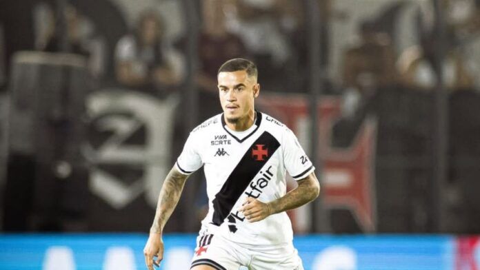 Coutinho se pronuncia após pedido para deixar o Vasco: “Minha relação com o Vasco é de amor”