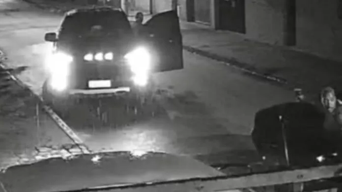 Pai se desespera após filha ser baleada em tentativa de assalto no Rio de Janeiro; veja vídeo