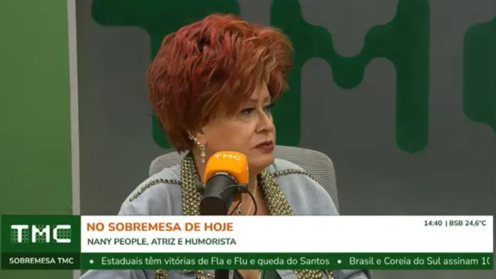A atriz e humorista Nany People em entrevista à TMC