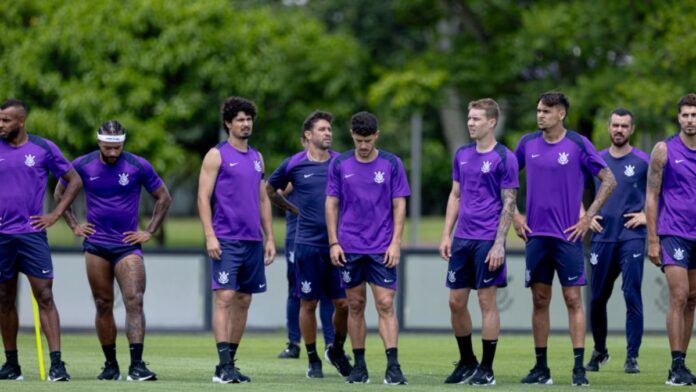 Corinthians, Palmeiras, Santos e São Paulo correm para registrar reforços no Paulista; entenda