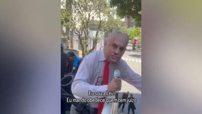Bloco da Anistia protesta contra condenados do 8 de janeiro e Bolsonaro preso