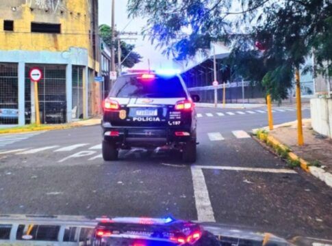 Homem é preso por extorsão e crimes digitais contra adolescente no DF