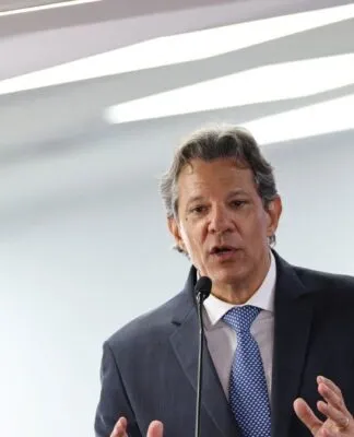 Haddad diz ter indicado a Lula nomes de Tiago Cavalcanti e Guilherme Mello para diretorias do BC